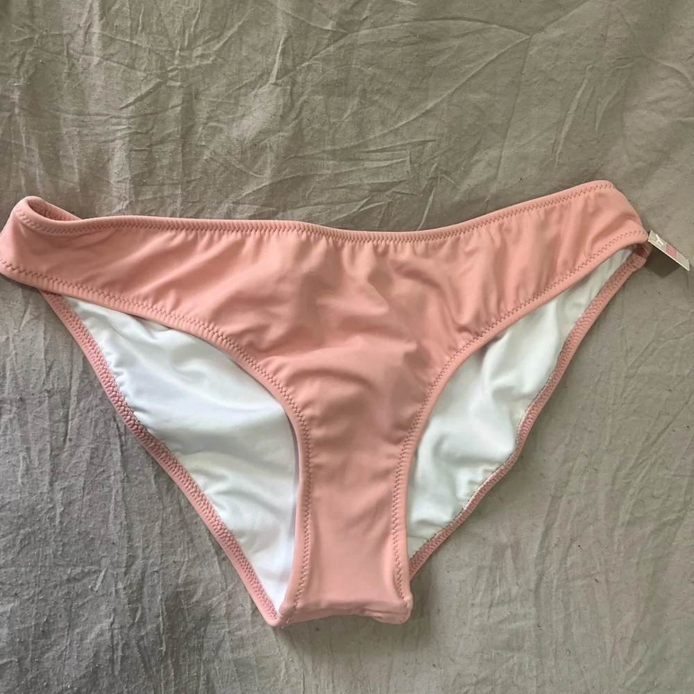 PINK Victoria's Secret Light Pink Ruched Bikini Bottoms - Picture 8 of 8